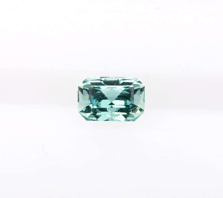 coloured stone Zambian emerald