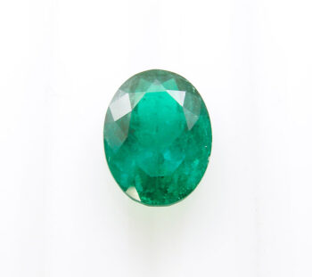 oval shaped Colombian emerald