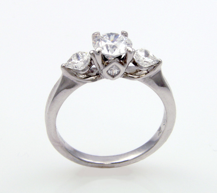 unique 18kt white gold engagement ring