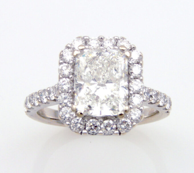 #Spectacular halo ring