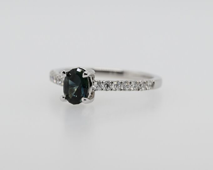 18K White Gold Oval Teal Sapphire & Diamond RIng