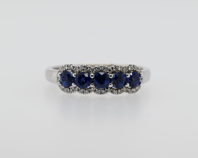 18K White Gold Ceylon Sapphire & Diamond Ring