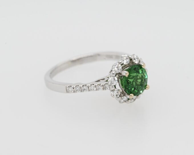 18K White Gold Tsavorite & Diamond Ring