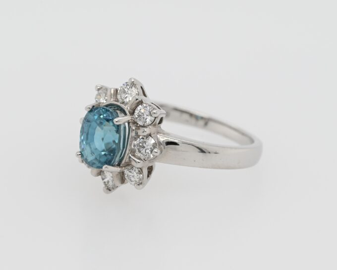 18K White Gold Diamond & Zircon Dinner Ring