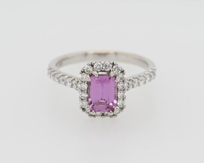 18K White Gold Pink Sapphire Ring